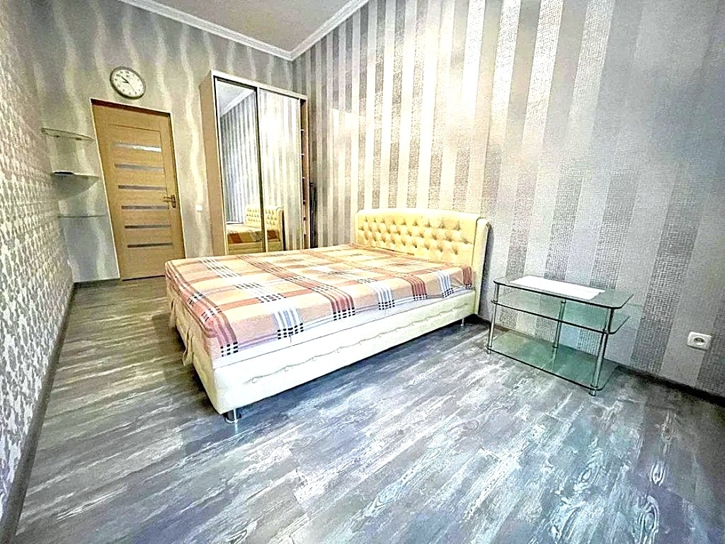 продажа однокомнатной квартиры номер A-174681 в Приморском районе, фото номер 7